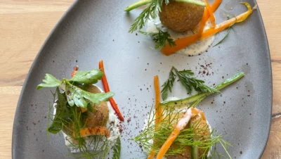 5 recettes pour un apéro végétarien qui tient au corps